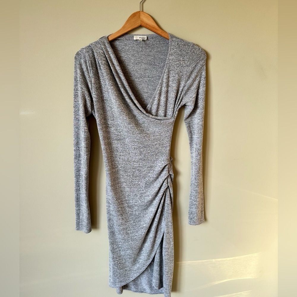 Aritzia Wilfred Free Klum Dress in Gray  Size Small - Picture 2 of 5